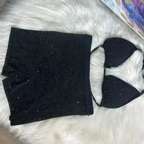 Sparkly Glitter Halter Bikini Swimsuit With Beach - Picture 2 of 5